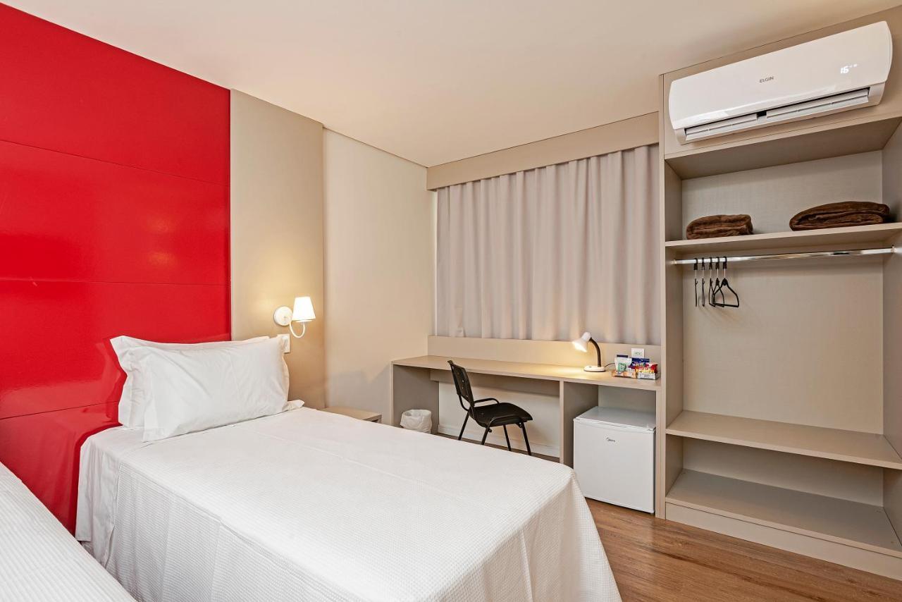 Slim Guarapuava Hotel Eksteriør billede